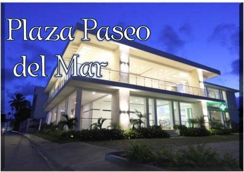 Plaza Paseo del Mar